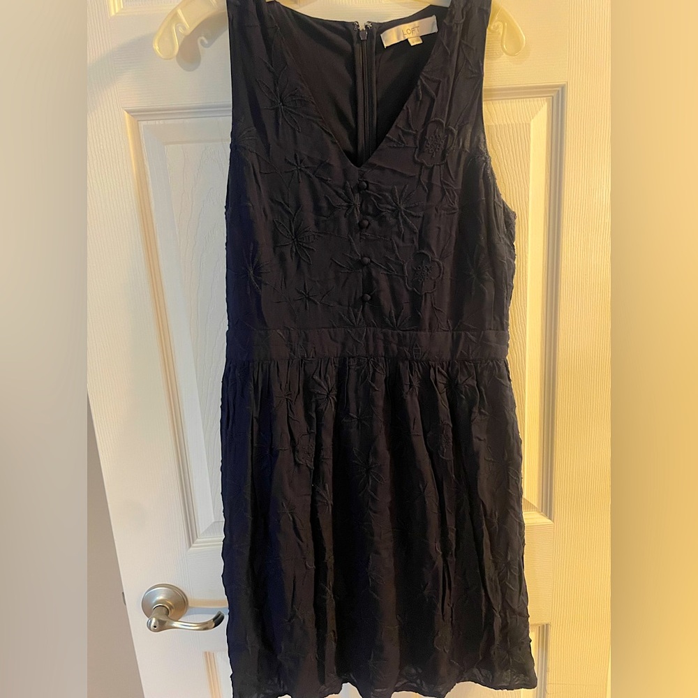 Ann Taylor LOFT dress Size 4